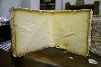 Картинка gamoneu+del+valle еда сырные+изделия сыр