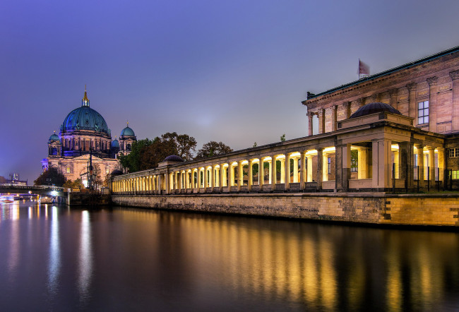 Обои картинки фото города, берлин , германия, река, собор, вечер, огни