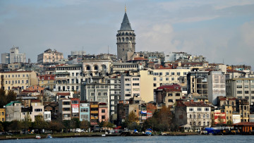 Картинка города стамбул+ турция набережная здания башня