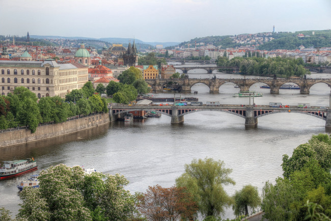 Обои картинки фото prague,  bridges over the river vltava, города, прага , Чехия, мосты, река