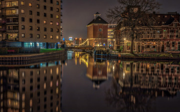 Картинка города -+огни+ночного+города вода нидерланды огни дерево канал ночь фонари река