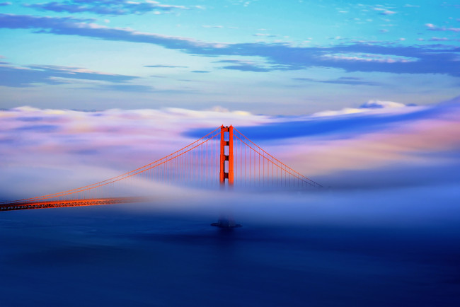 Обои картинки фото города, - мосты, город, сша, калифорния, золотые, ворота, мост, сан-франциско, туман, небо, облака