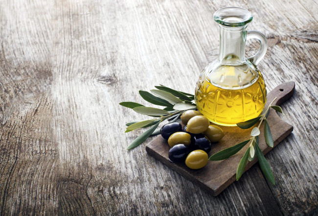 Обои картинки фото еда, оливки, оливковое, масло, маслины