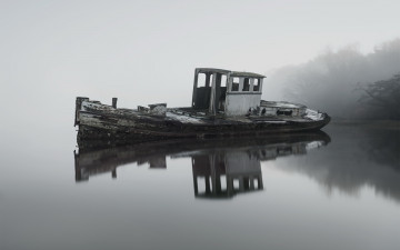 Картинка корабли баркасы+ +буксиры туман озеро лодка вечер