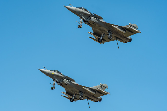 Обои картинки фото авиация, боевые самолёты, полет, самолеты