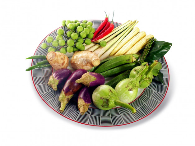 Обои картинки фото еда, овощи, болгарский, перец, помидор, брокколи, кукуруза, имбирь, маис, цветная, капуста, красный, оранжевый, зелёный, белый, фон