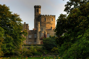 обоя hornby castle lancashire  англия, города, замки англии, hornby, castle, lancashire, англия, замок, деревья