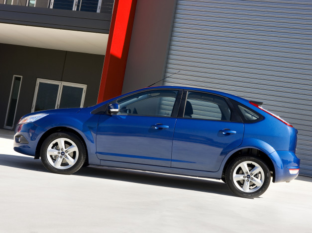 Обои картинки фото автомобили, ford, focus, 5-door, au-spec, синий