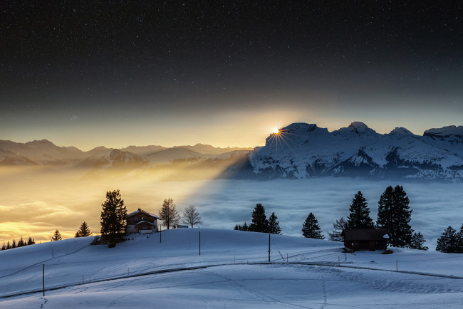 Обои картинки фото природа, восходы, закаты, альпы, швейцария, небо, ночь, вечер, снег, горы, зима, солнце, звезды