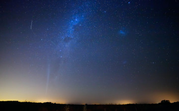 Картинка космос разное другое lovejoy комета метеор спутник магелановы облака