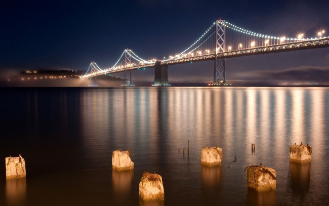 Обои картинки фото города, сан-франциско , сша, залив, город, мост, река, туман, огни, ночь