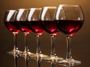 Картинка еда напитки +вино бокалы вино красное