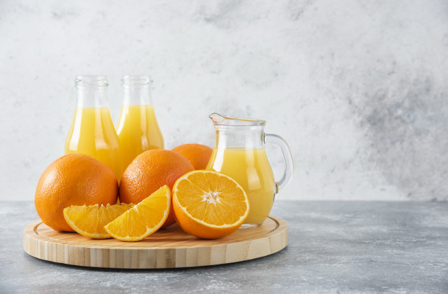 Обои картинки фото еда, напитки,  сок, апельсины, цитрусы, сок, апельсиновый