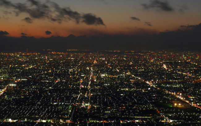 Обои картинки фото города, огни, ночного, облака, kyoto
