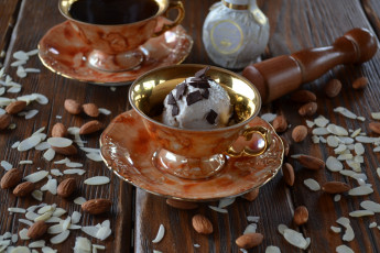 Картинка еда мороженое +десерты шоколад орешки