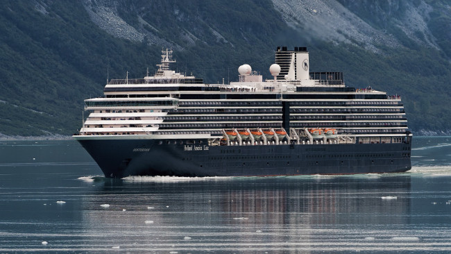 Обои картинки фото holland america oosterdam, корабли, лайнеры, лайнер, круизный
