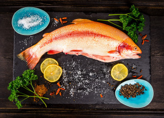 Картинка еда рыба +морепродукты +суши +роллы свежая соль перец петрушка лимон