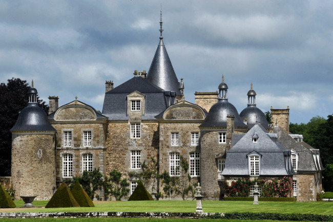 Обои картинки фото chateau de la bourbancais, france, города, замки франции, chateau, de, la, bourbancais