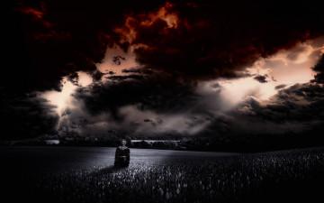 Картинка фэнтези фотоарт ночь поле тучи пугало лучи молнии