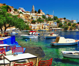 обоя halki town,  greece, корабли, разные вместе, набережная, бухта, эгейское, море, греция, халки, aegean, sea, greece, halki, town, лодки