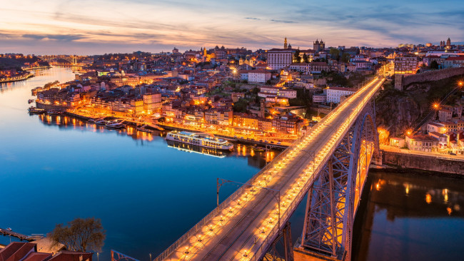 Обои картинки фото города, порту , португалия, река, мост, вечер, огни