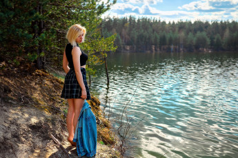 Картинка девушки -+блондинки +светловолосые озеро блондинка юбка топ