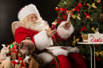Картинка праздничные дед+мороз +санта+клаус елка игрушки надпись санта письмо