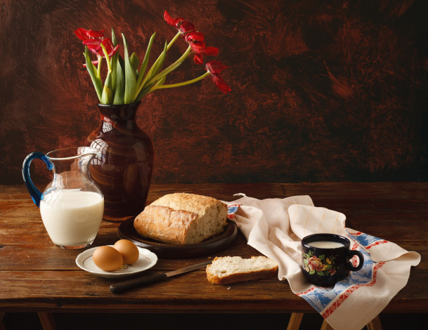 Обои картинки фото еда, натюрморт, тюльпаны, молоко, хлеб, яйца