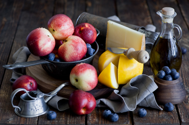 Обои картинки фото еда, натюрморт, сыр, фрукты, вино