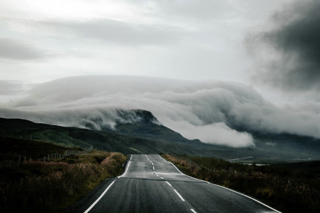 Обои картинки фото природа, дороги, дорога, united, kingdom, tote, scotland, туман