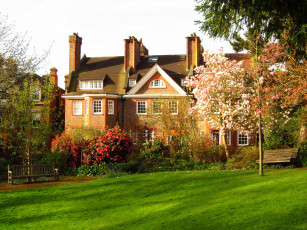 Картинка hampstead london england города здания дома деревья цветы трава