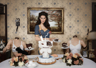 Картинка девушки -unsort+ брюнетки +шатенки монстр стол картина торт манекены комната девушка