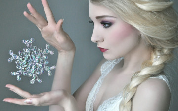 Картинка девушки -unsort+ креатив холодное сердце косплей блондинка модель frozen cosplay elsa волшебство снежинка эльза maria amanda schaub