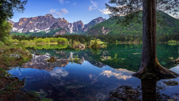 Картинка природа реки озера горы озеро отражение деревья