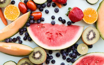 Картинка еда фрукты +ягоды клубника черника киви арбуз