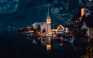 Картинка города гальштат+ австрия отражение огни ночь озеро горы
