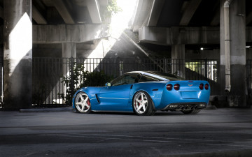 Картинка автомобили corvette blue