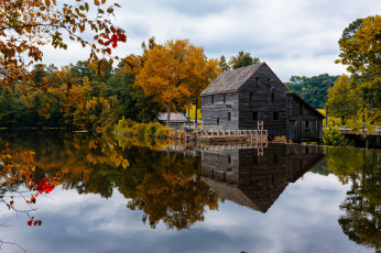 Картинка разное сооружения +постройки озеро дом строение природа пейзаж деревья осень