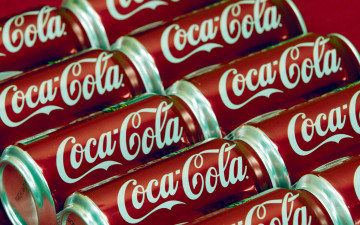 Картинка бренды coca-cola банки фирменные