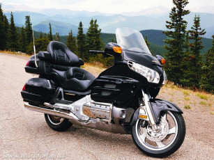 Картинка honda gl 1800 мотоциклы