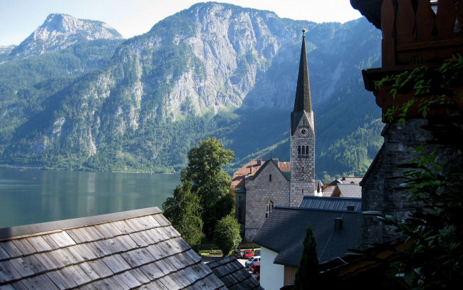 Обои картинки фото hallstatt, austria, города, пейзажи, церковь, горы