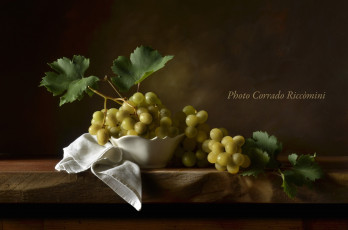 Картинка еда виноград гроздья миска