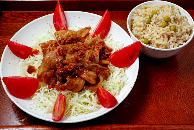 Обои картинки фото еда, вторые блюда, салат, рис, овощи