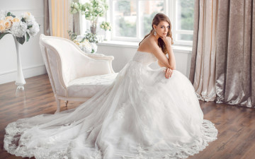 Картинка девушки -unsort+ невесты молодая девушка в красивом свадебном платье сидит белом кресле