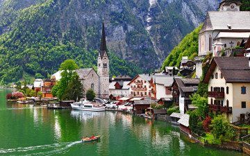 Картинка города гальштат+ австрия озеро лето дома горы лодка