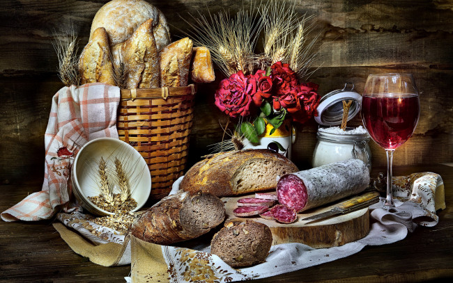 Обои картинки фото еда, натюрморт, мука, хлеб, колосья, колбаса, вино
