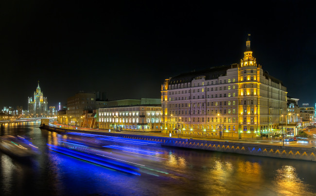 Обои картинки фото москва, города, москва , россия, ночь, река, здания