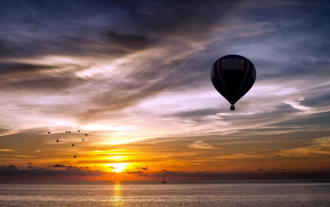 Обои картинки фото авиация, воздушные шары дирижабли, небо, шары, воздушные, простор, полет
