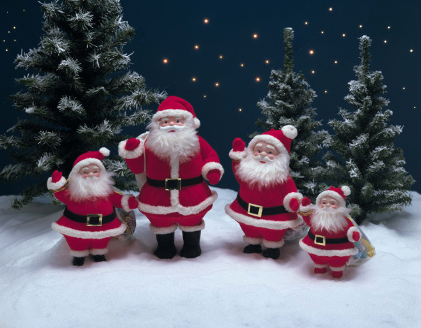Обои картинки фото праздничные, дед, мороз, елки, звезды, санта, клаус, украшения