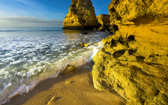 Обои картинки фото природа, побережье, океан, скалы, камни, волны, пляж